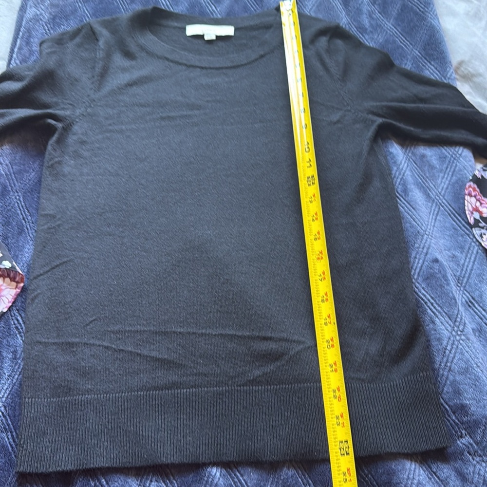 LOFT Black Crew neck lightweight sweater 3/4 Sleeve floral sleeves XS Like New - Picture 11 of 15
